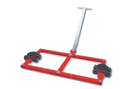 搬運小坦克用于機(jī)場建設(shè)的搬運工作